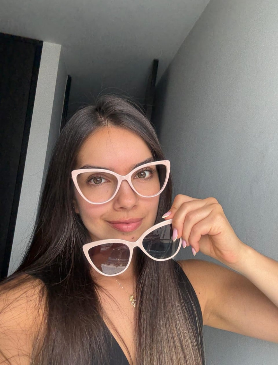 Clip On Gaby – Dinámico y Juguetón